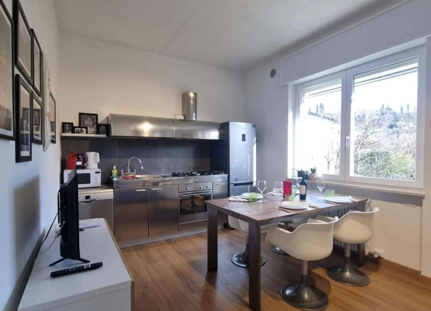 Dear George, House Apartment Verona