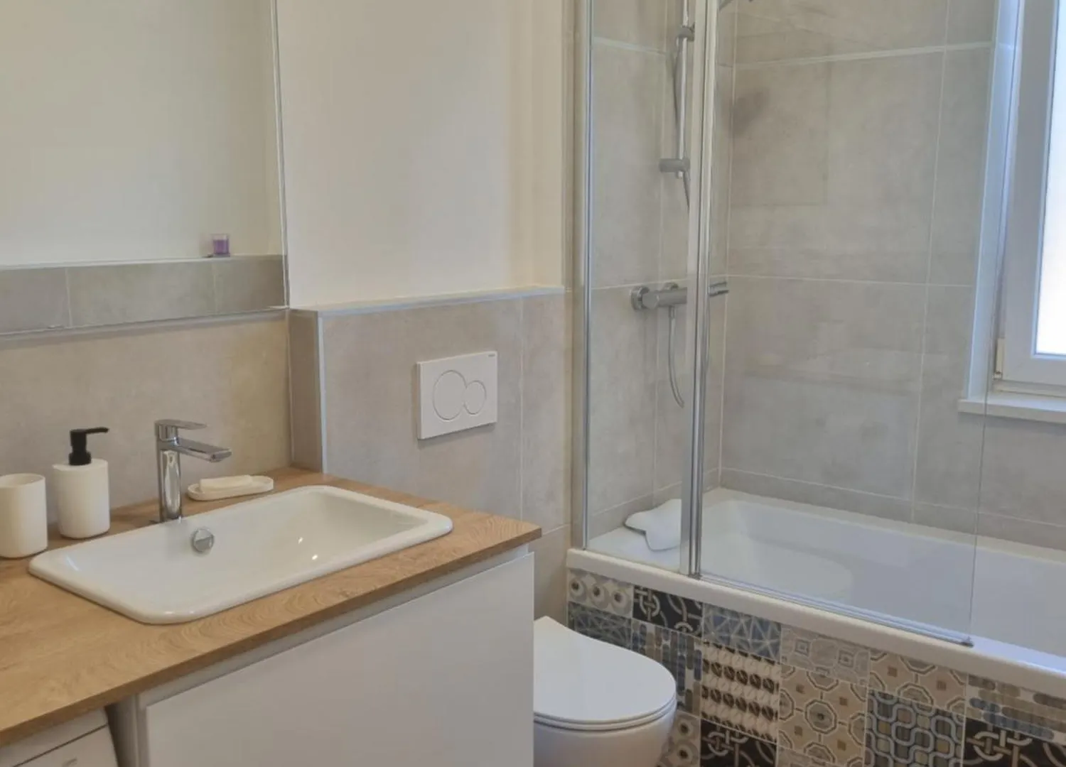 Dear George, House Apartment Verona